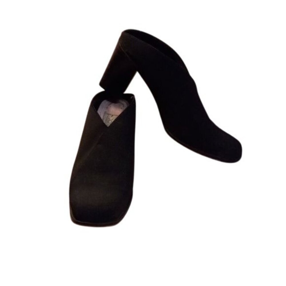 Donald J Pliner Size 8.5M Women's Black Square-Toe Slip-On Shoes